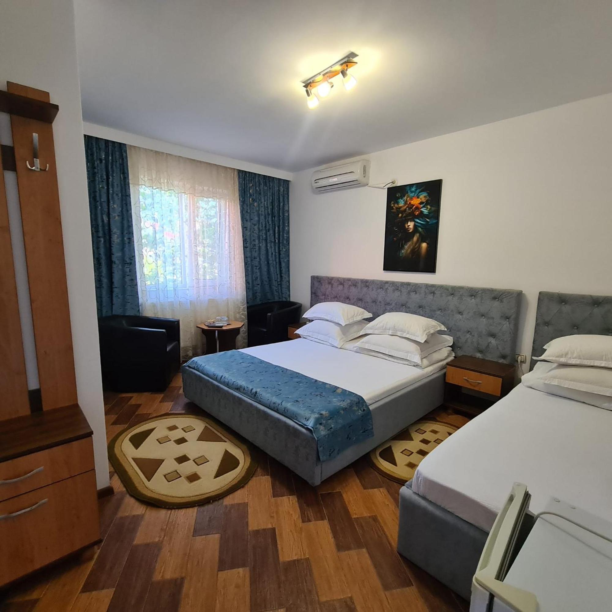 Casa Bianca Hotel Două Mai Eksteriør billede
